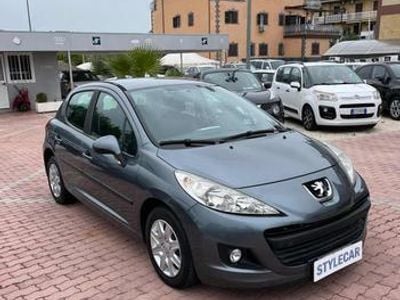 Usata Peugeot 207 Active 95 CV (69 kW) 2009 Grigio Berlina