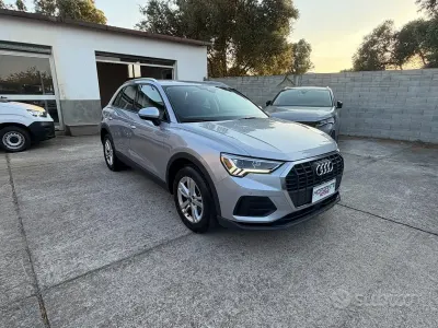 Usata Audi Q3 Business 150 CV (110 kW) 2023 Grigio SUV