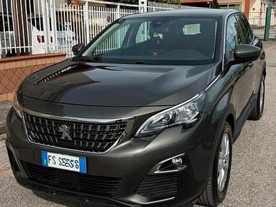 Usata Peugeot 3008 S 130 CV (95 kW) 2018 Grigio SUV