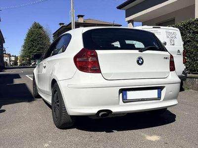 Usata BMW 116 122 CV (89 kW) 2007 Utilitaria