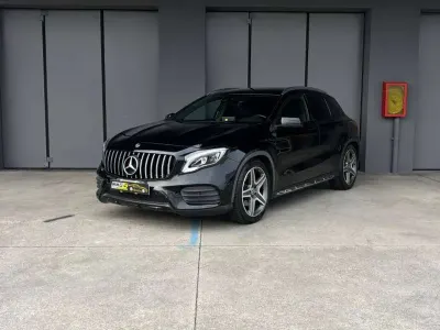 Usata Mercedes GLA220 Premium 177 CV (130 kW) 2018 Nero SUV