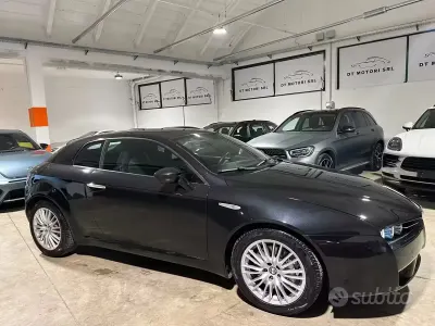 Käytetty Alfa Romeo Brera 200 HP (147 kW) 2009 Musta Coupe - kaksiovinen