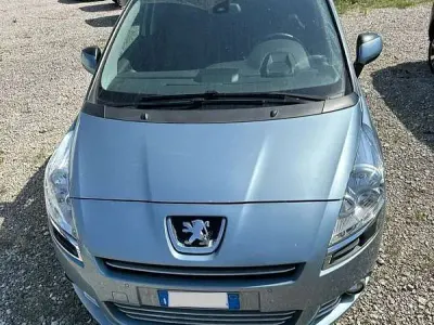 Usata Peugeot 5008 Allure 163 CV (119 kW) 2011 Blu/azzurro Monovolume