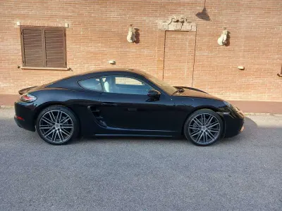 Usata Porsche 718 Cayman