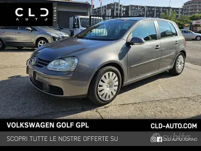 Usata VW Golf VI United 102 CV (75 kW) 2008 Grigio Utilitaria