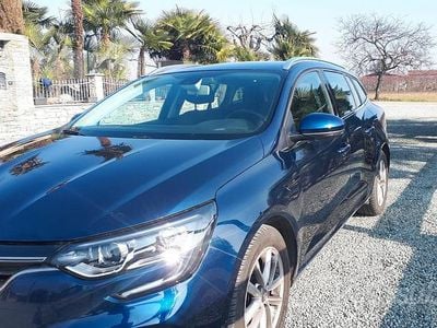 Usata Renault Mégane IV Zen 110 CV (80 kW) 2017 Blu Berlina