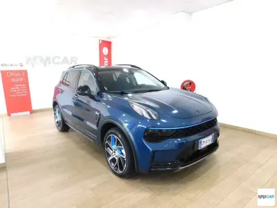 Usata Lynk & Co 01