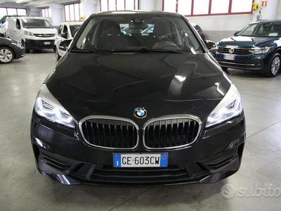 Usata BMW 225 Active Tourer iPerformance 125 CV (91 kW) 2021 Nero Monovolume