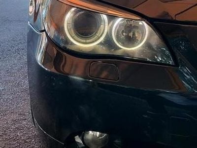 Begagnad BMW 525 163 HK (119 kW) 2005 Svart Kombi