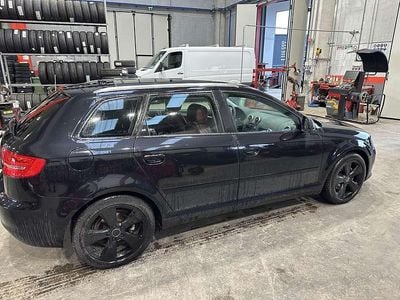 Usata Audi A3 Ambiente 170 CV (125 kW) 2010 Utilitaria