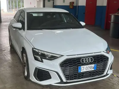 Usata Audi A3 S-Line 150 CV (110 kW) 2023 Bianco Berlina