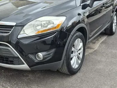 Begagnad Ford Kuga Titanium 136 HK (100 kW) 2010 SUV