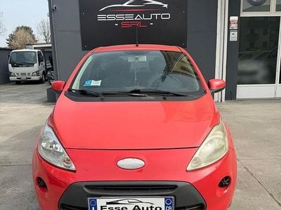 Begagnad Ford Ka Titanium 69 HK (50 kW) 2010 Röd Halvkombi