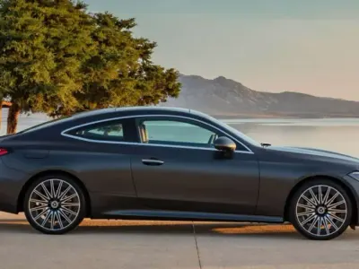 Nuova Mercedes CLE300 AMG Line Premium 313 CV (230 kW) 2026 Argento Coupé