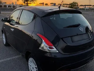 Usata Lancia Ypsilon