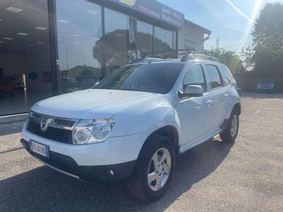 Usata Dacia Duster Lauréate 107 CV (78 kW) 2012 Bianco SUV