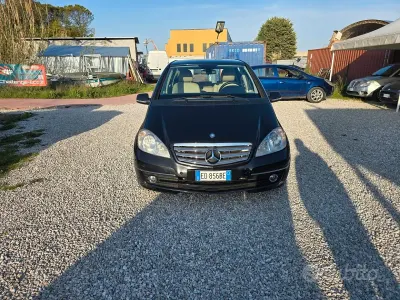 Begagnad Mercedes A160 95 HK (69 kW) 2010 Svart Sedan