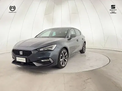 Usata Seat Leon FR 131 CV (96 kW) 2023 Magnetic tech Utilitaria