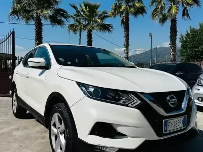 Usata Nissan Qashqai Visia 116 CV (85 kW) 2019 Bianco SUV