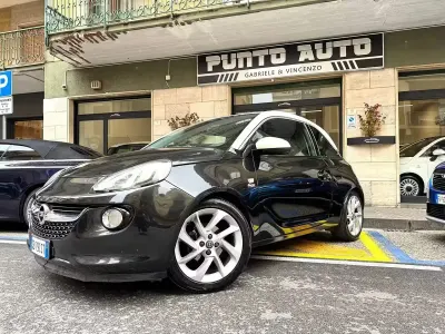 Usata Opel Adam 87 CV (63 kW) 2014 Nero Utilitaria