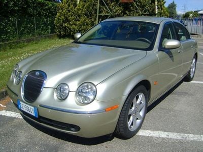 Jaguar S-Type