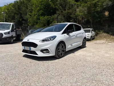 Usata Ford Fiesta ST-Line 86 CV (63 kW) 2020 Bianco Utilitaria