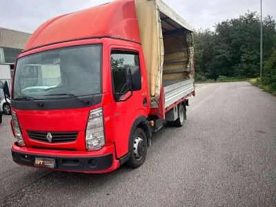 Usata Nissan Cabstar 150 CV (110 kW) 2008 Rosso Pick-up