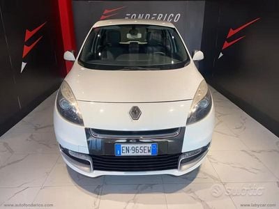 Usata Renault Scénic III 110 CV (80 kW) 2012 Bianco Monovolume