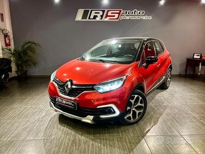 Usata Renault Captur Intens 110 CV (80 kW) 2018 Rosso SUV
