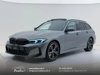 Usata BMW 330e M Sport 285 CV (209 kW) 2023 Nero Station wagon