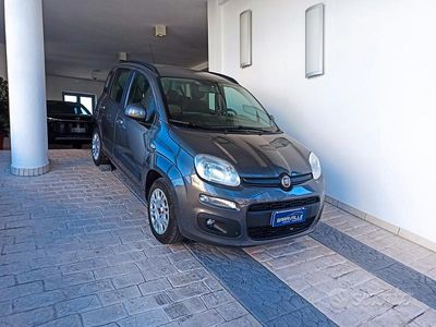 Usata Fiat Panda Lounge 69 CV (50 kW) 2019 Grigio Utilitaria