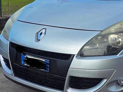 Usata Renault Scénic III XMOD 110 CV (80 kW) 2010 Monovolume