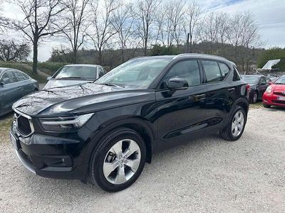 Usata Volvo XC40 Momentum 129 CV (94 kW) 2021 Nero SUV