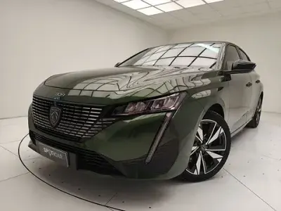 Usata Peugeot 308 Allure 131 CV (96 kW) 2022 Verde Utilitaria