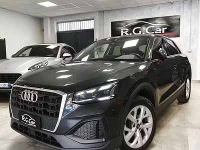Usata Audi Q2 Admired 149 CV (109 kW) 2020 Grigio SUV
