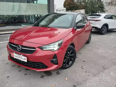 Usata Opel Corsa GS Line 102 CV (75 kW) 2022 Rosso Utilitaria