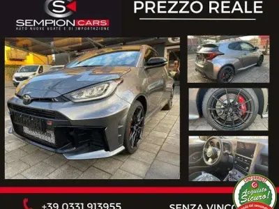 Second-hand Toyota Yaris 280 CP (205 kW) 2024 Gri Berlinǎ