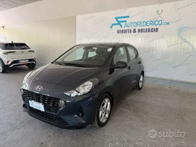 Usata Hyundai i10 Prime 67 CV (49 kW) 2023 Grigio Utilitaria
