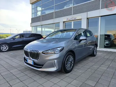 Usata BMW 225 Luxury Line 136 CV (100 kW) 2023 Grigio Monovolume