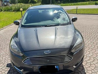 Grigio Usata 2017 Ford Focus Titanium Berlina | 10.600 € (Molto cara)