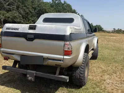 Usata Mitsubishi L200