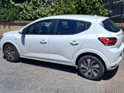 Usata Dacia Sandero Expression 91 CV (66 kW) 2025 Bianco Berlina