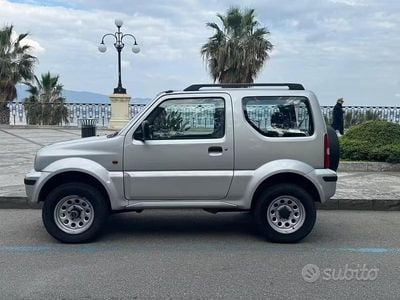 Occasion Suzuki Jimny 82 PK (60 kW) 2000 Grijs SUV