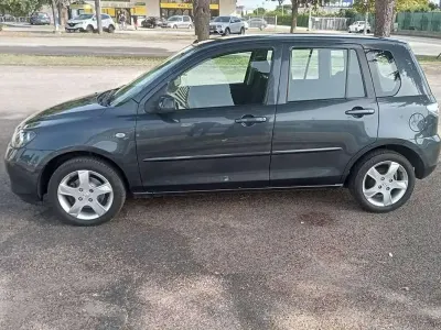 Usata Mazda 2 Active 75 CV (55 kW) 2006 Grigio Utilitaria
