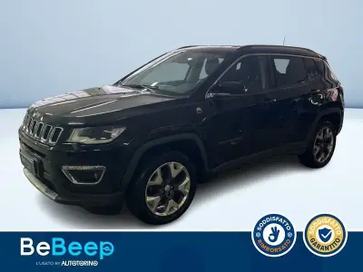 Usado Jeep Compass Opening Edition 140 CV (102 kW) 2017 Negro SUV