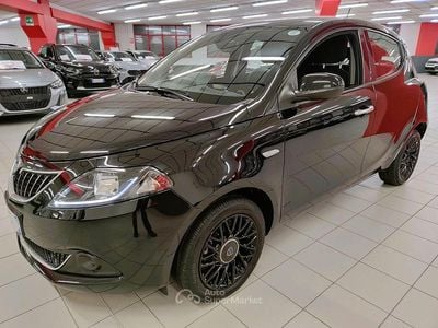 Nero Usata 2024 Lancia Ypsilon Utilitaria | 13.900 € (Buon prezzo)