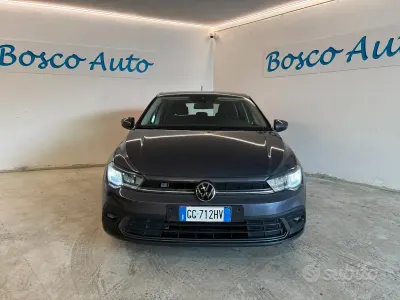 Usata VW Polo Life 95 CV (69 kW) 2022 Grigio Utilitaria