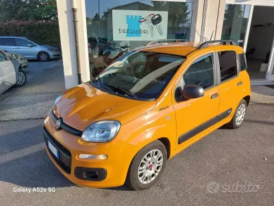 Usado Fiat Panda S 69 CV (50 kW) 2021 Naranja Utilitario