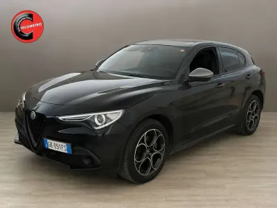 Usata Alfa Romeo Stelvio Sprint 160 CV (117 kW) 2022 Nero SUV