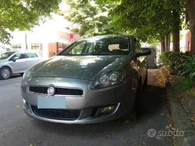 Usata Fiat Bravo 120 CV (88 kW) 2012 Grigio Utilitaria